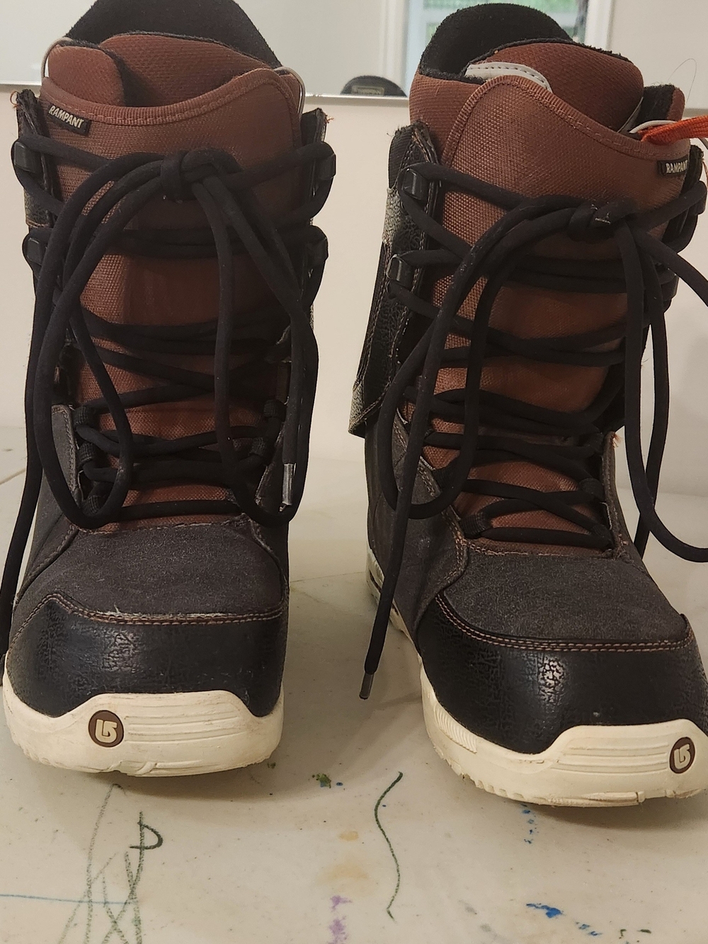 Burton Rampant EST Men's Snowboard Boots Size 11 us